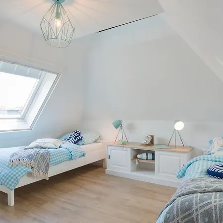 Ferienwohnungen Haus am Strand Ostseeheilbad Ostseeheilbad Zingst Exterior foto